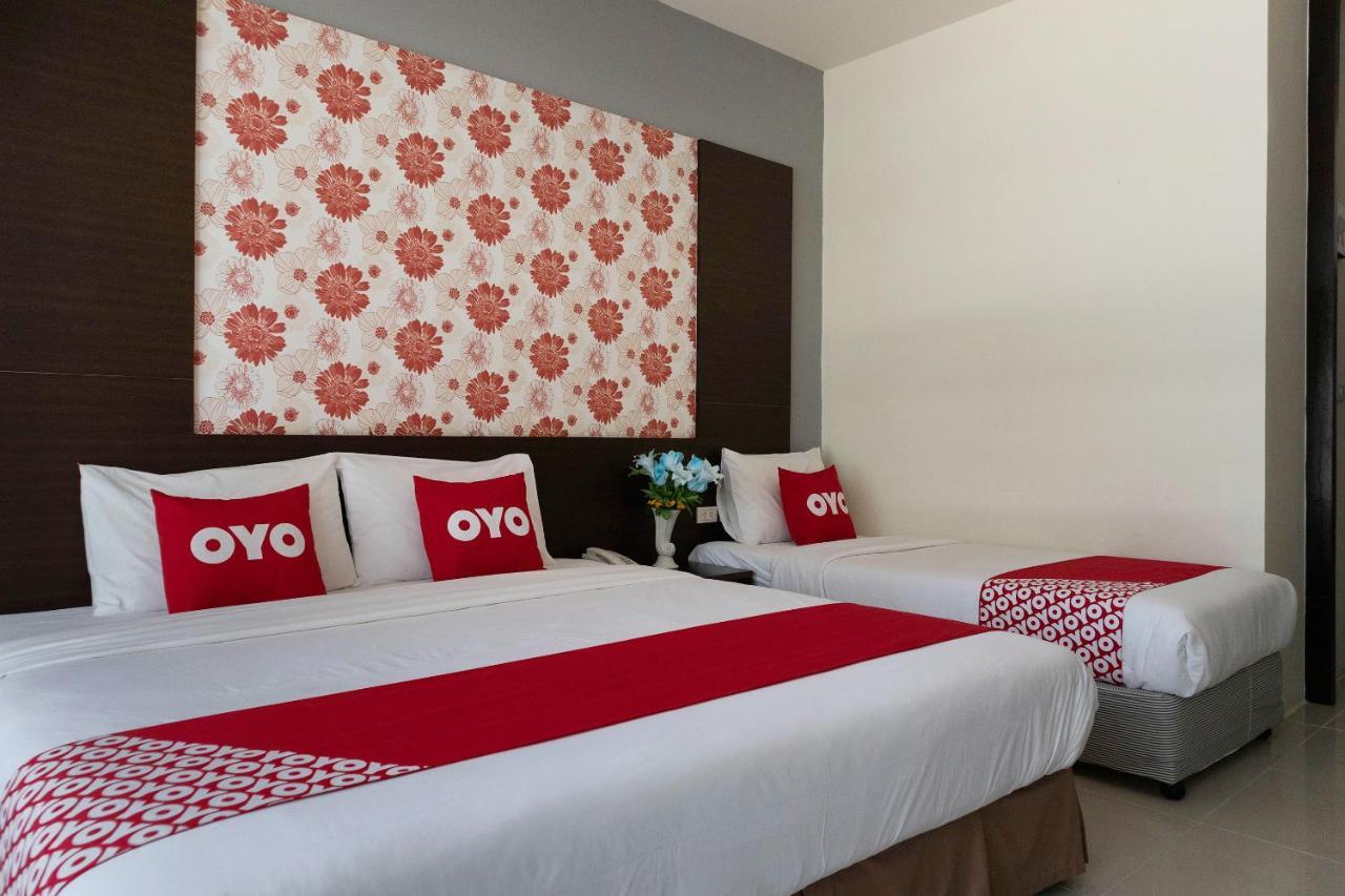 Oyo 792 Omsaga Phuket Hotel Exterior photo